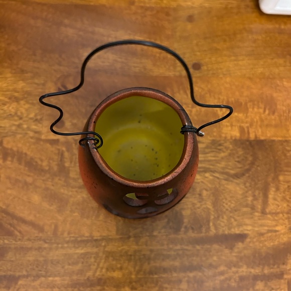 Halloween Pumpkin Candle Holder - Picture 7 of 8